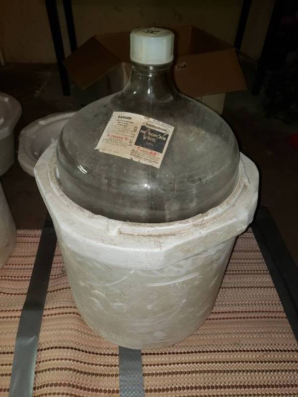 lot 1912 image: Demijohn&nbsp