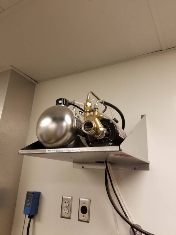 lot 2554 image: Procon Pump