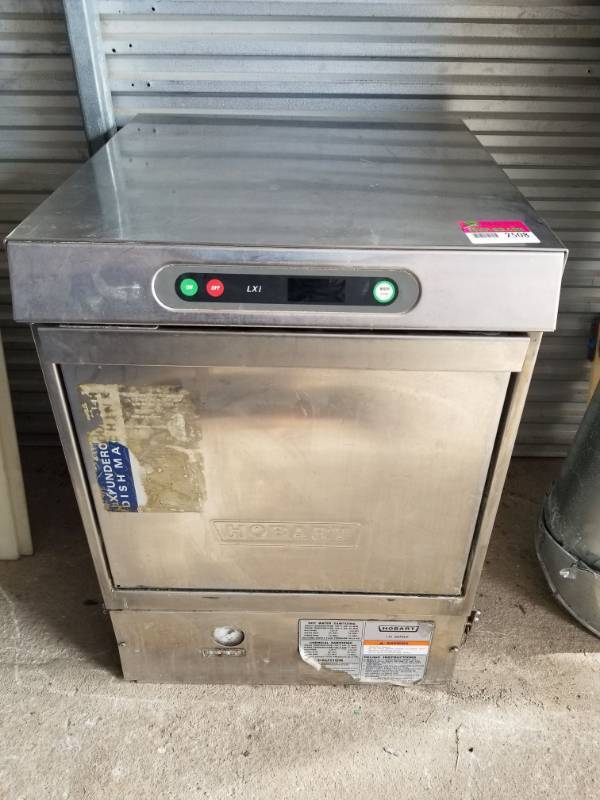 lot 2508 image: Under Counter Hobart Dishwasher LXi