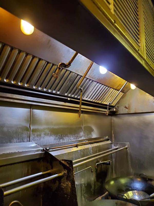 lot 1779 image: Captive-Aire Systems Model 5424-FR Exhaust Hood for Restaurants
