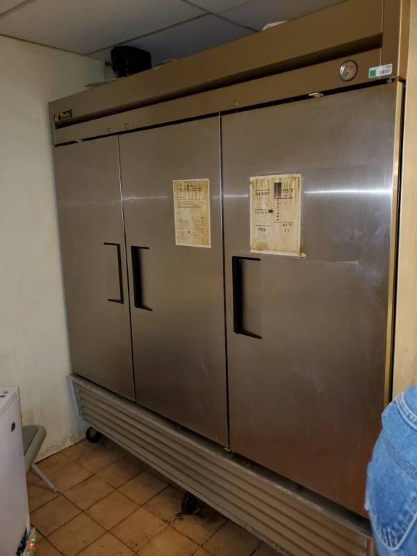 lot 1786 image: True T-72 Commercial Three Door Refrigerator New Compressor 6 Months Ago