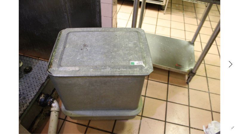 lot 1809 image: Metal Rolling Rice Bin
