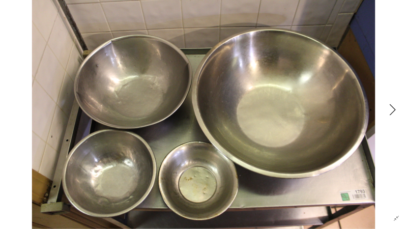 lot 1820 image: Lot of SS Mixing Bowls