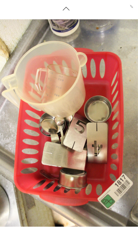 lot 1817 image: Lot of Measuring Spoons and Cups