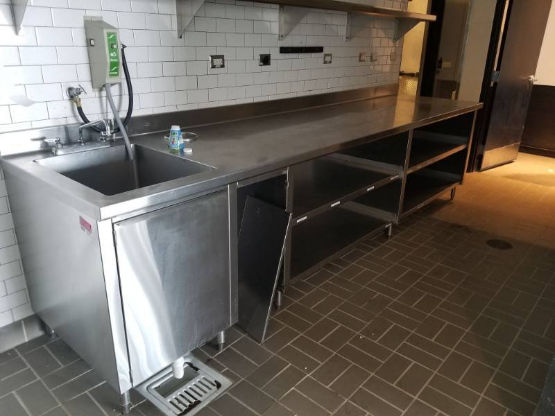 lot 2592 image: Stainless Prep Table With Sink