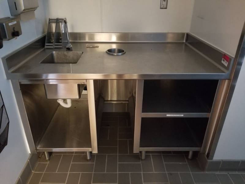 lot 2595 image: Stainless Prep Table With Sink
