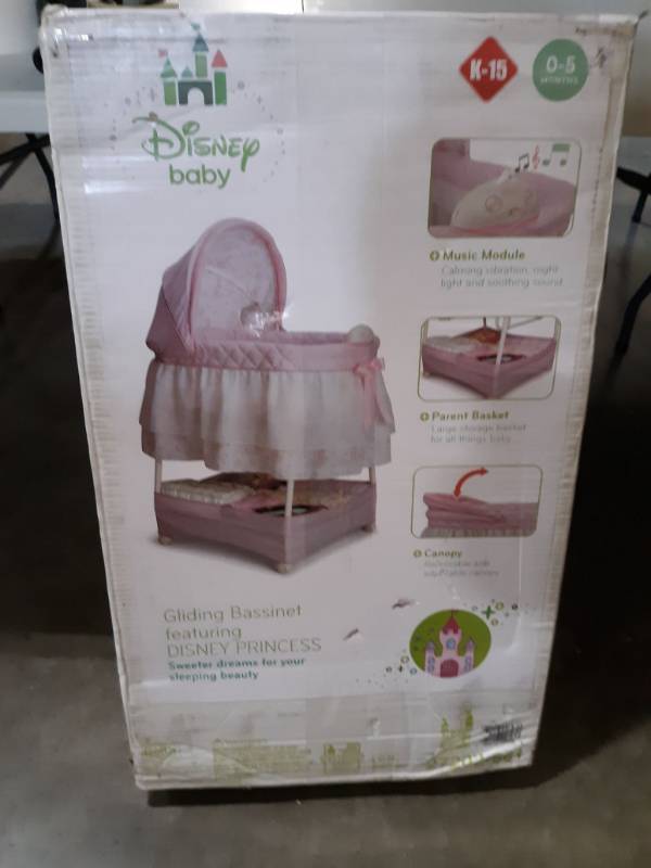 disney princess gliding bassinet pink