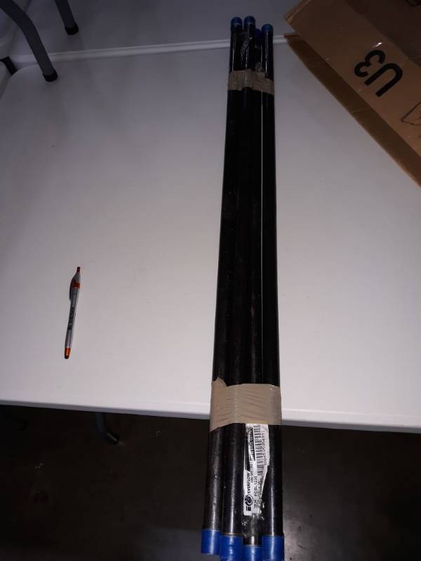 lot 3705 image: Everflow Supplies Pcbl1236 36  Long Pre-cut Black Steel Pipe With 12  Nominal