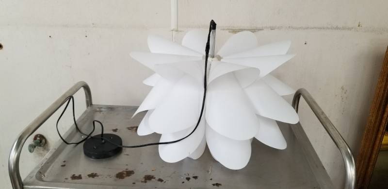 lot 2696 image: Flower Shaped Light Fixture