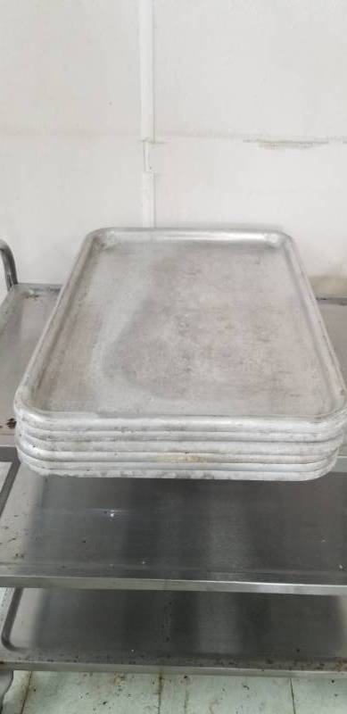 lot 1901 image: Sheet Pans Lot of 6