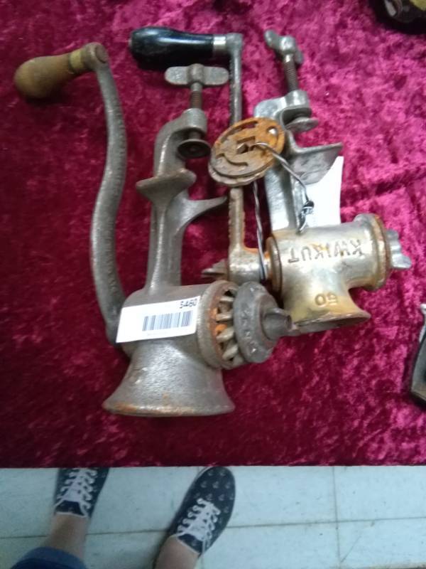 lot 5460 image: Kwikut and Universal Cast Iron Meat Grinders