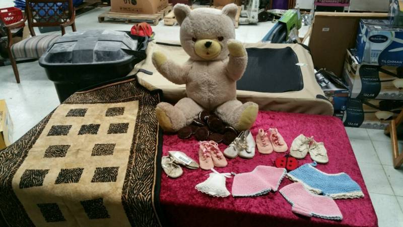 lot 5587 image: Vintage Bear and Doll  Baby shoesClothes Lot
