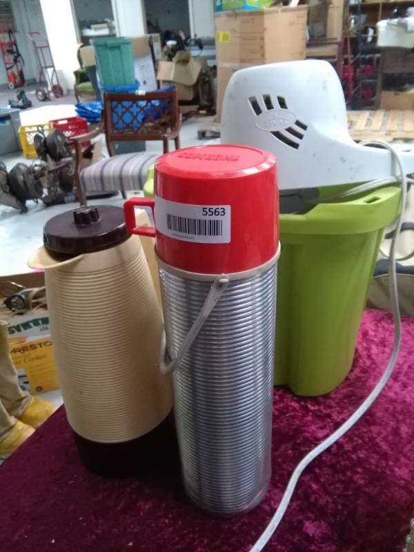 lot 5563 image: Rival Ice Cream Freezer and Two Thermoses - Thermos Brand & Aladdin