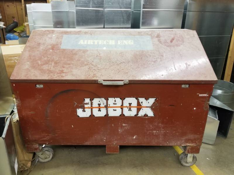 lot 2657 image: Jobox Model 680990R4