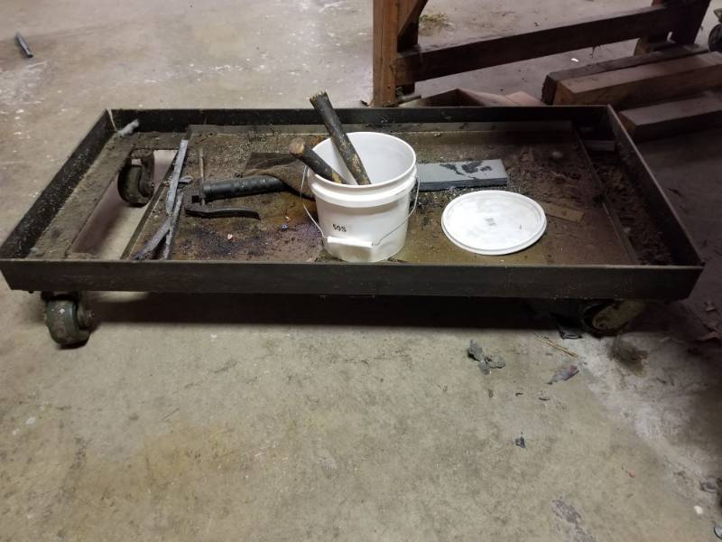 lot 2687 image: Heavy Duty Rolling Cart