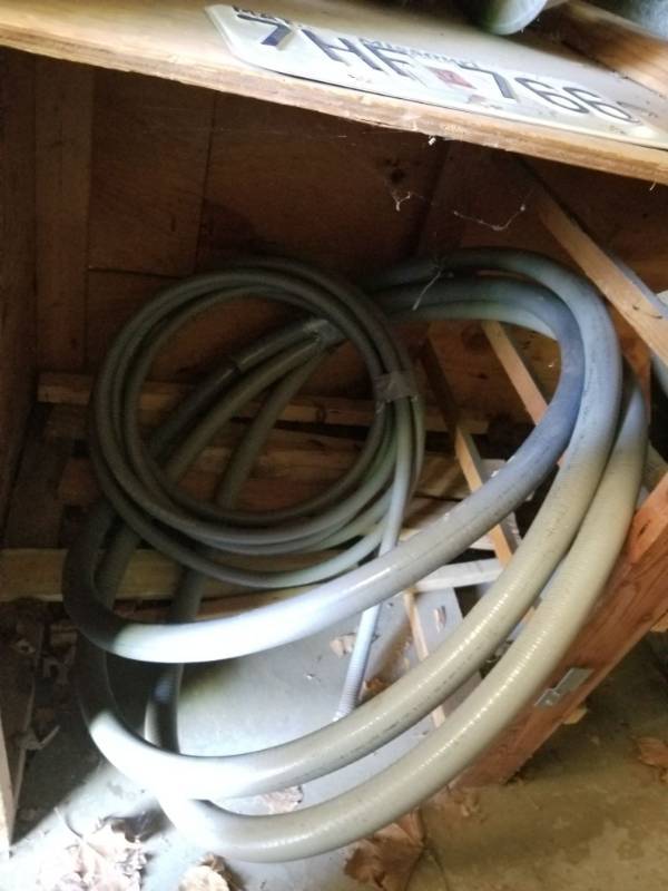 lot 2703 image: HVAC Duct and Conduit