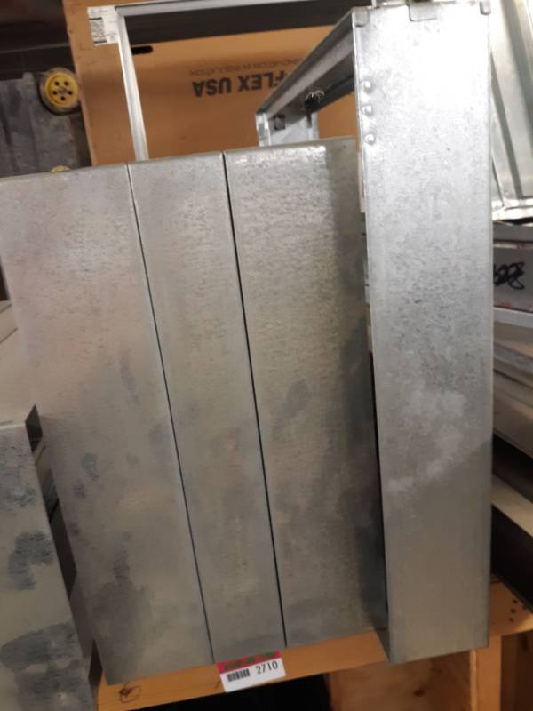 lot 2710 image: Assorted Air Duct Fire Dampers