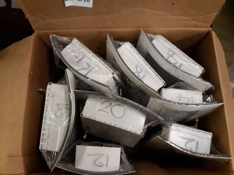 lot 2720 image: Box of Curved Air Duct Covers, Assorted Sizes