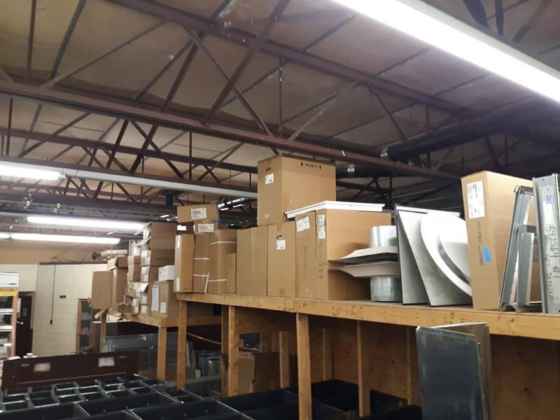 lot 2723 image: Large Lot of Air Duct Covers, vents, connectors many are new in box