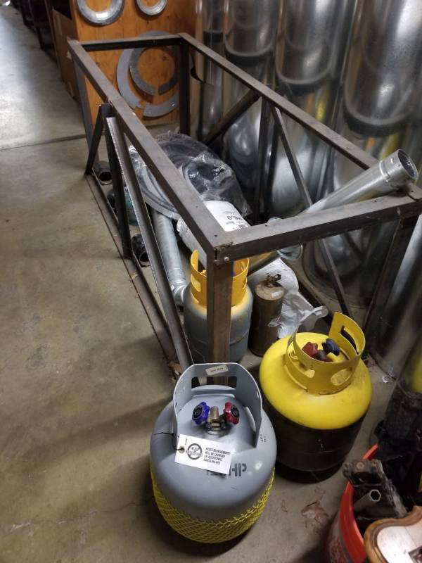 lot 2751 image: Metal Box, Stove Pipe, Foam Strips and Fire Extinguisher
