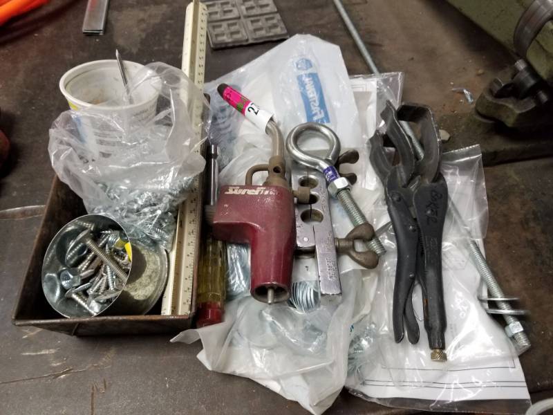 lot 2797 image: Screws, Washers, Clamps and More