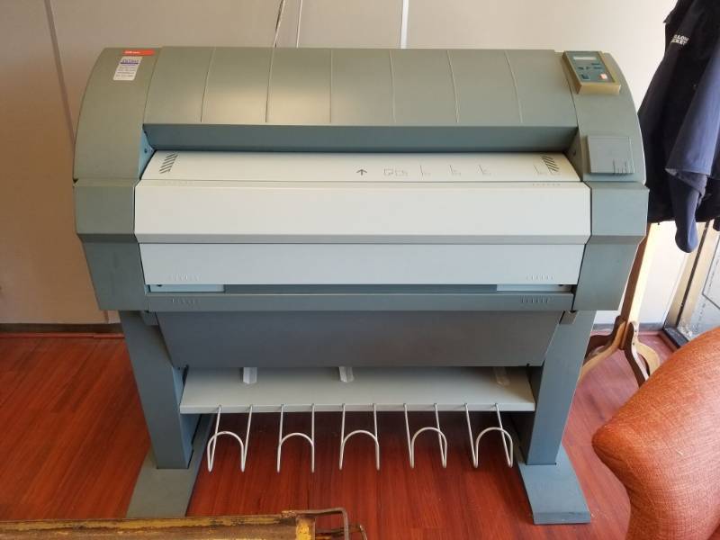 lot 2812 image: DaVinci OCE 9400 Printer and Scanner