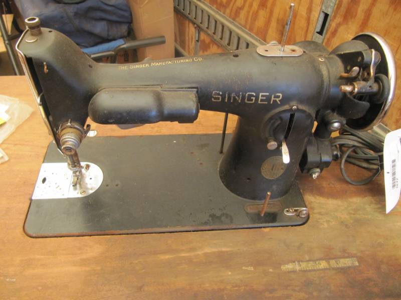 lot 2230 image: Vintage Singer treadle sewing machine
