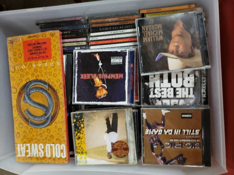 lot 14901 image: Huge Lot of music CDS