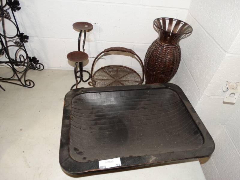 Lot Of Home Decor Items Wichita Auction Ict Warehouse