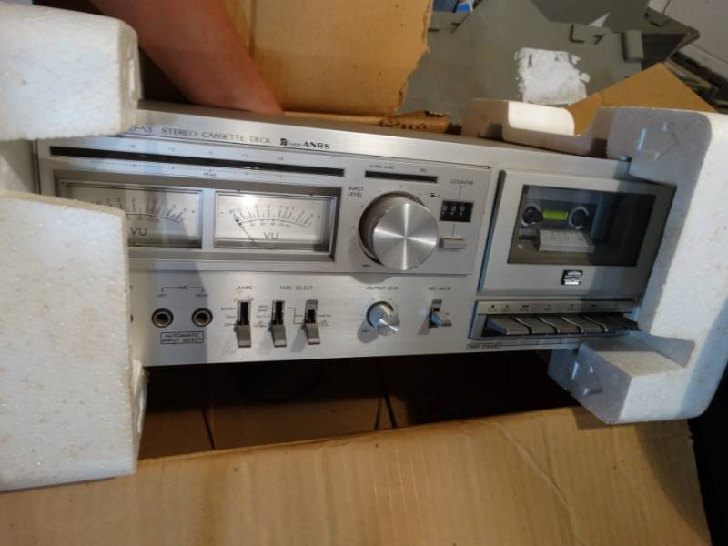 lot 125 image: New stereo casette deck in box.