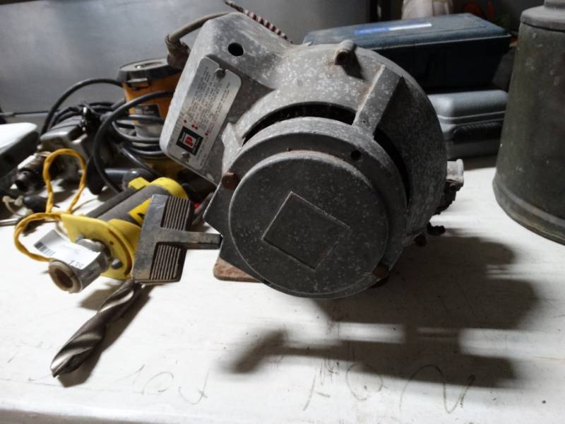lot 137 image: Pull start engine.