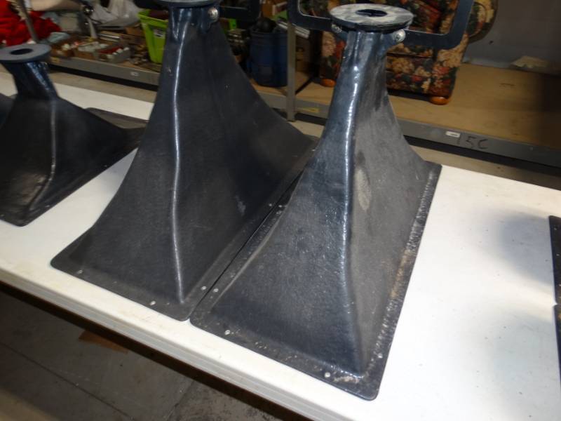 lot 147 image: 2 diaphragm SA funnels.