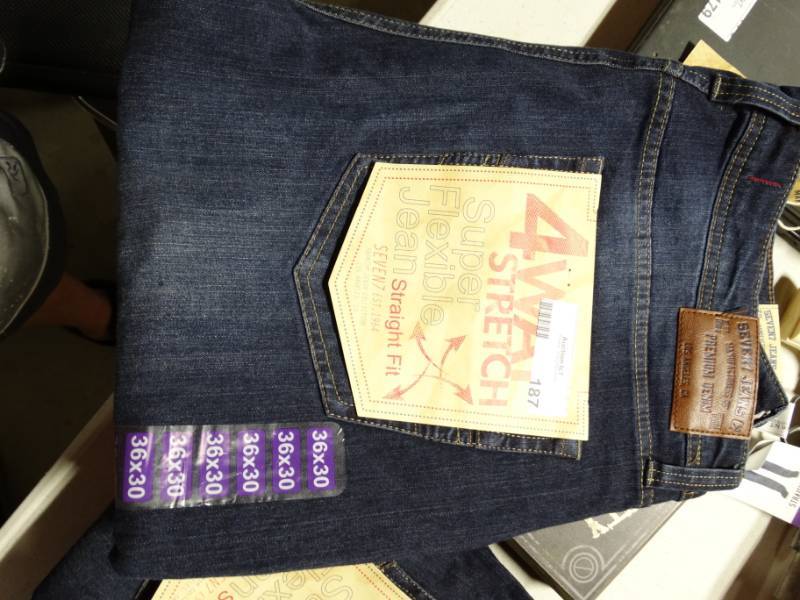 lot 187 image: New 36x30 denim jeans.
