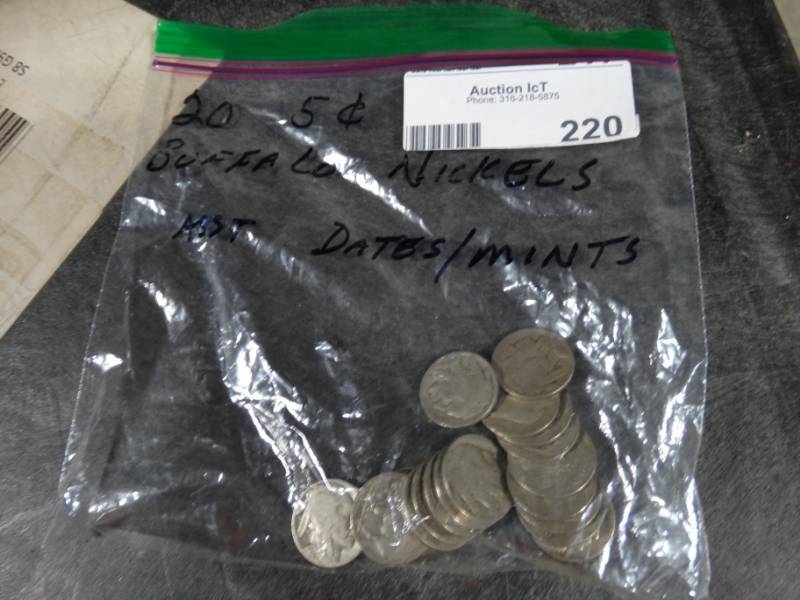lot 220 image: Lot of 20 buffalo nickles. various dates.
