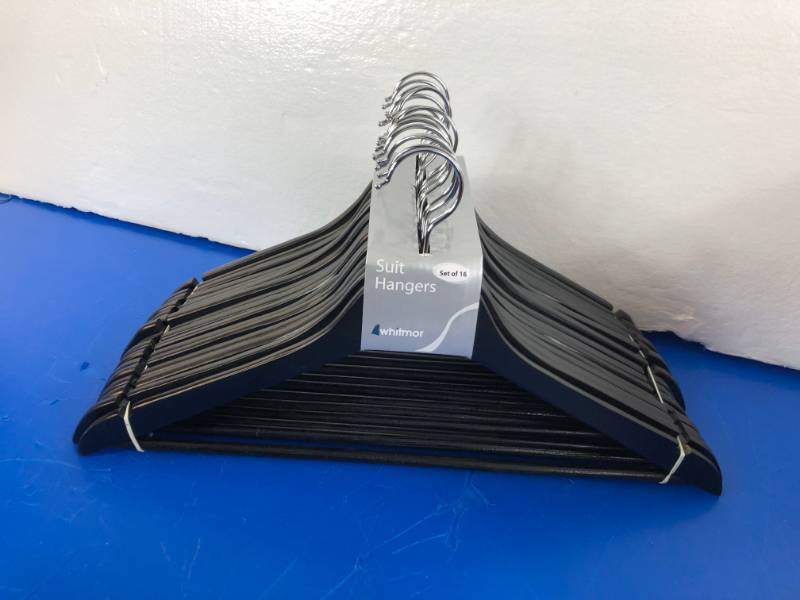 lot 1088 image: SET OF 16  HANGERS (WHIMOR)