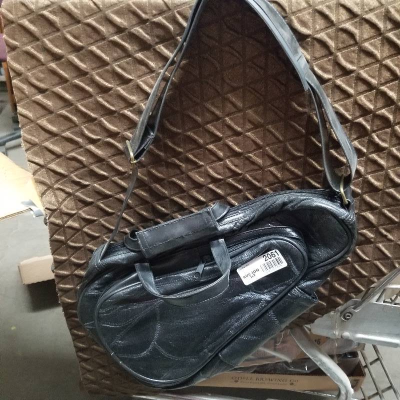 lot 2061 image: Black Patton Sling Bag with Ambidextrous Shoulder Strap & Carry Handle, New in Bag