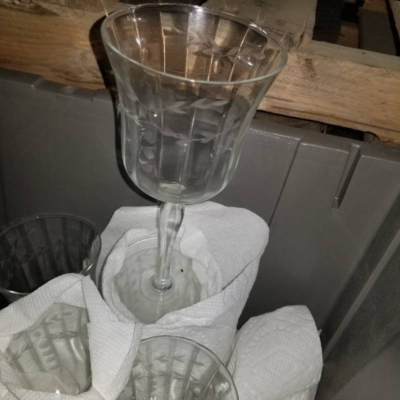 lot 2140 image: Lot of Crystal Stemware