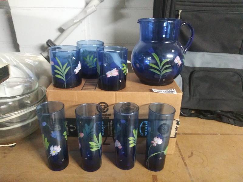 lot 2174 image: Vintage Cobalt Ball Shaped Pitcher and 7 drinking glasses