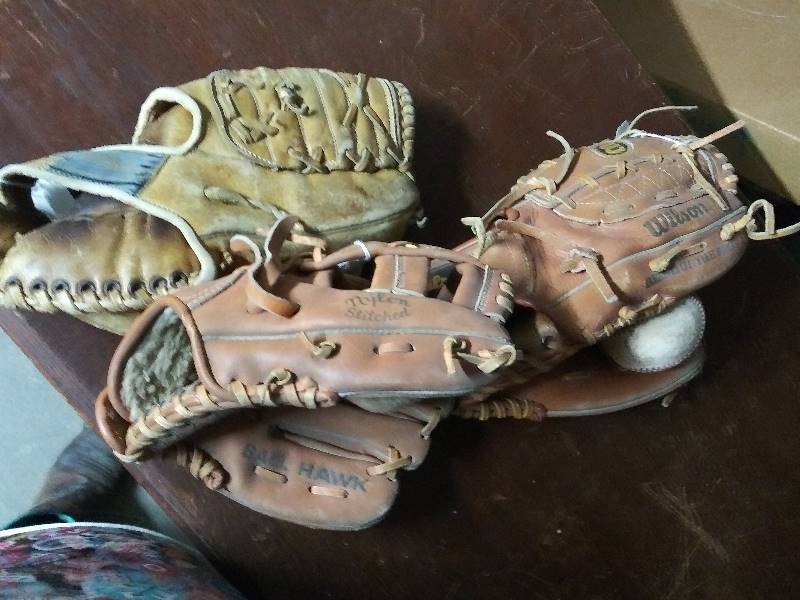 lot 2176 image: Three Baseball Gloves