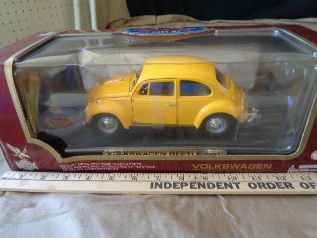 lot 7614 image: 1967 Volkswagon Beetle