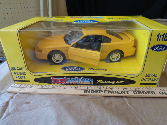 lot 7618 image: Ford Mustang Gt