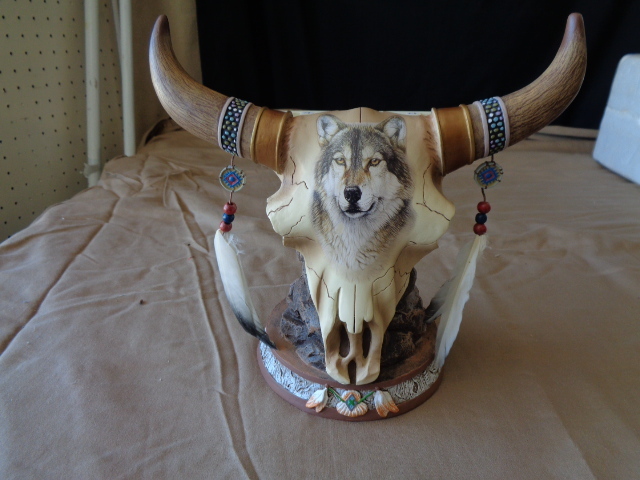 lot 7629 image: Mystic Spirit Display