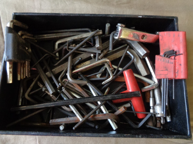 lot 7680 image: Allen Wrenches
