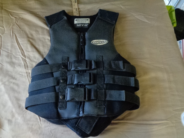 lot 7687 image: Nevin Lifevest with lumbar Support
