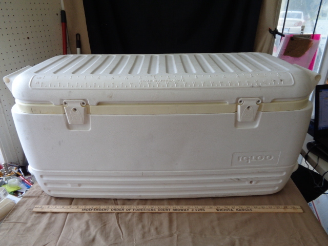 lot 7696 image: Huge Igloo Cooler