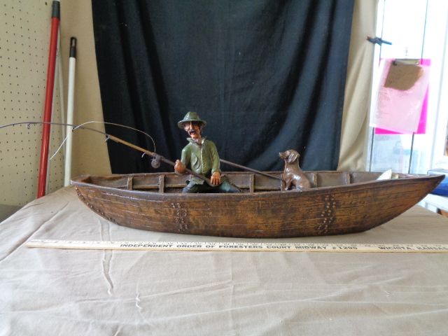 lot 7762 image: Fisherman in Boat