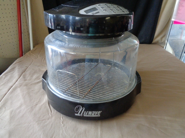 lot 7784 image: Nuwave Pro Infrared Oven