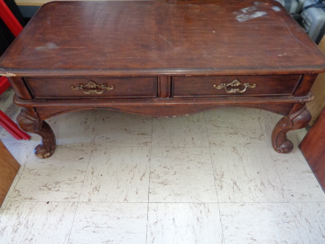 lot 7853 image: 50x24x20 Coffee Table