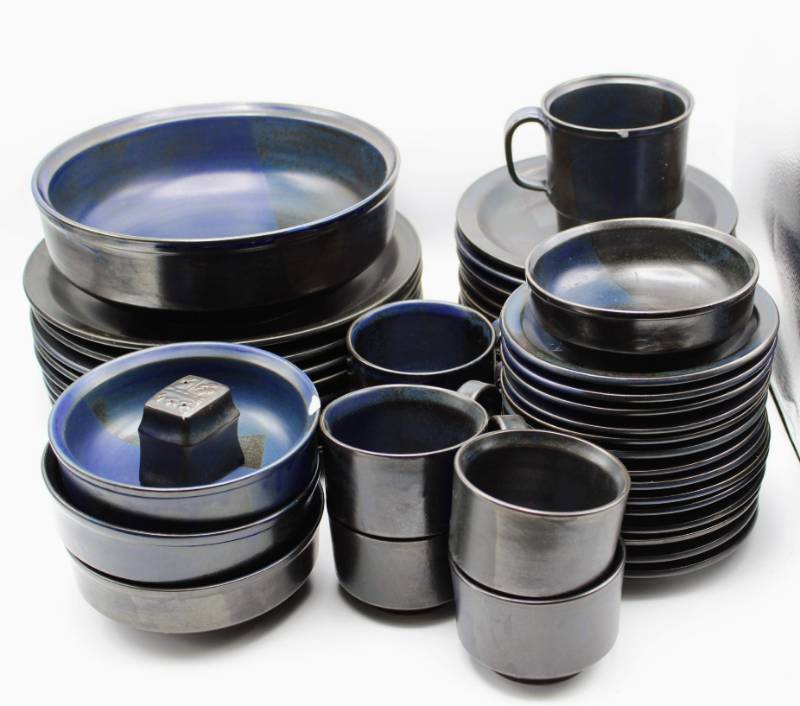 lot 1665 image: 45 pc Blue Ridge Iron Mountain StonewarePottery Dinnerware and Serving Pieces Lot