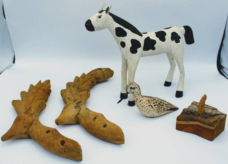 lot 1698 image: Coindo Melchor Hand Carved Horse (signed) and other wood carvings.